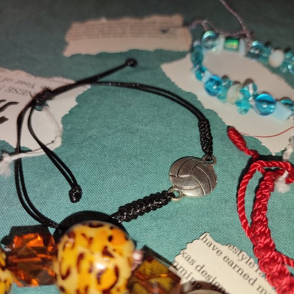 Bundle 7 Bracelets Leopard Print Yellow Blue Red Purple Pink elastic girl Teen - Picture 8 of 9